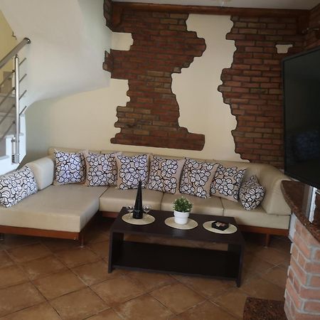 Makis Nest Apart-Hotel Vourvourou Exterior foto